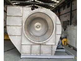 哪些情況下，應對耐腐蝕管道風機做緊急停機處理？